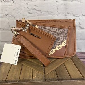 Anne Klein Taupe and Brown Wristlet Set of 3 NWT, Clutch bags with gold hardware